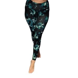 Old Navy Active size small green black leggings